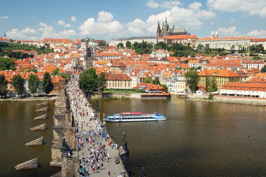 Prague: Vintage Car Ride and Walking Tour - A 3-hour Prague combo: vintage car intro and castle-to-Charles Bridge walk