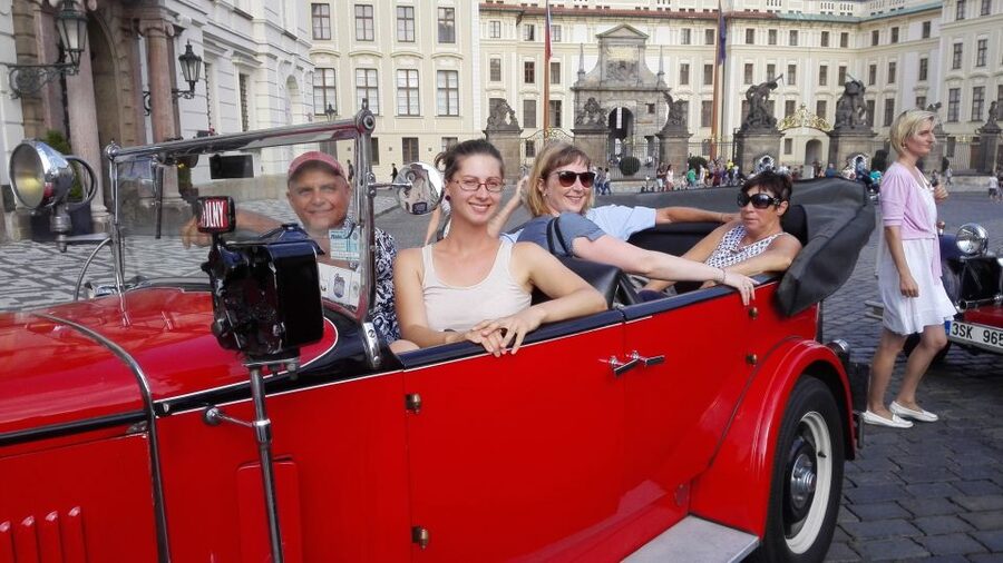 Prague: Vintage Car Ride and Walking Tour - How the guide stories make the sights click