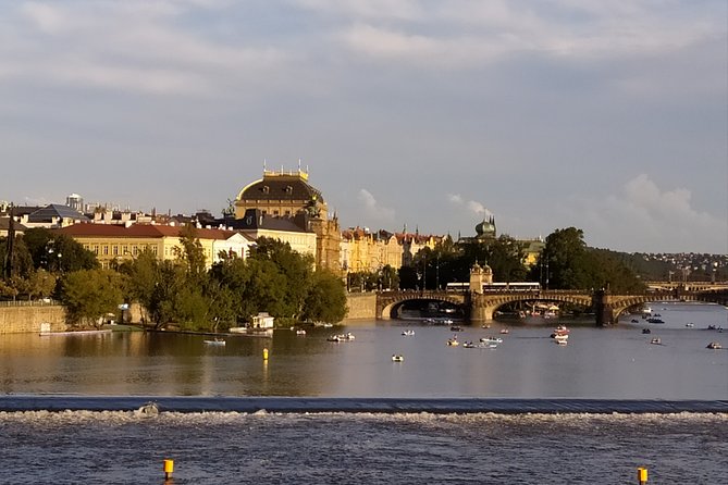 Prague Vltava River Lunch Cruise - The cruise route: bridges, castle views, and a lock you can’t rush