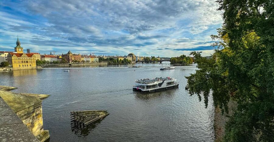 Prague: Vltava River Sightseeing Cruise - Key Things to Know Before You Go