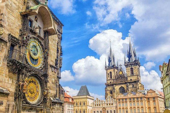 Prague Walking Tour 2,5h (Old Town, Jewish Quarter and Charles bridge) - Na Příkopě Meeting Point: Starting on Easy Mode