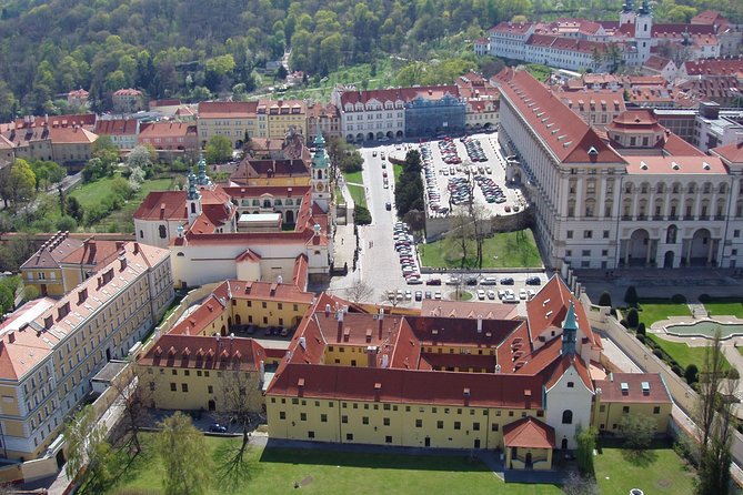 Prague Walking Tour Following in Mozart's Footsteps - Czech Museum of Music: the one included interior stop