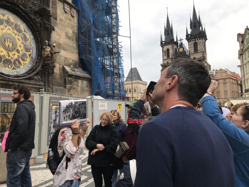 Prague: WWII Guided Tour & The Crypt of Operation Anthropoid - Getting to the start: Powder Tower area and your first orientation