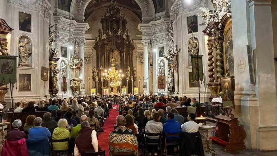 Praha:Vivaldiho koncert Čtyř ročních dob a další Klementinum - Key highlights at a glance