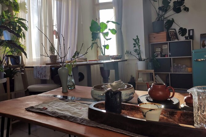 Private Authentic Tea Experience in Prague - The ceremony flow: how it usually plays out in a private setting