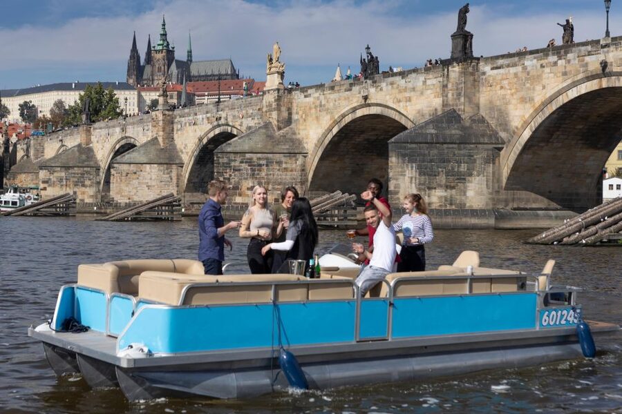 Private Boat Cruise With Unlimited Prosecco - Weather and timing: rain or shine, so pack smart