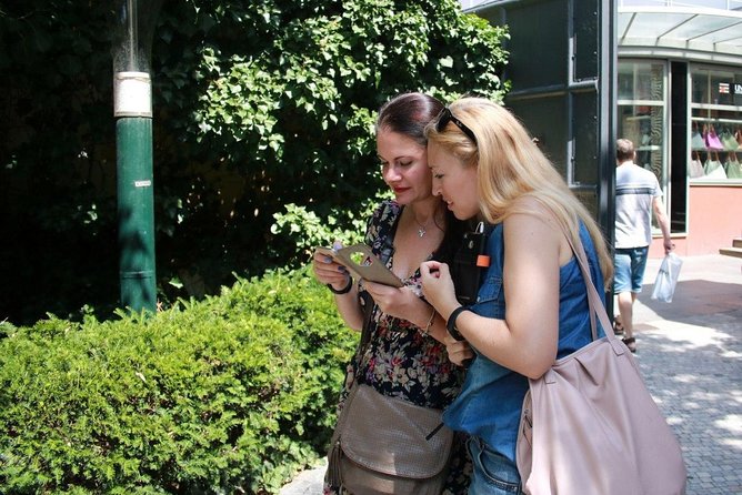 Private city discovery tour - A Historical Treasure Hunt - Prize energy: how the hunt keeps people motivated