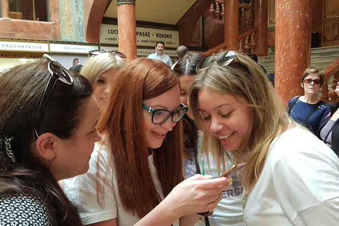 Private city discovery tour - A Historical Treasure Hunt - English in Prague, plus host support in English or German