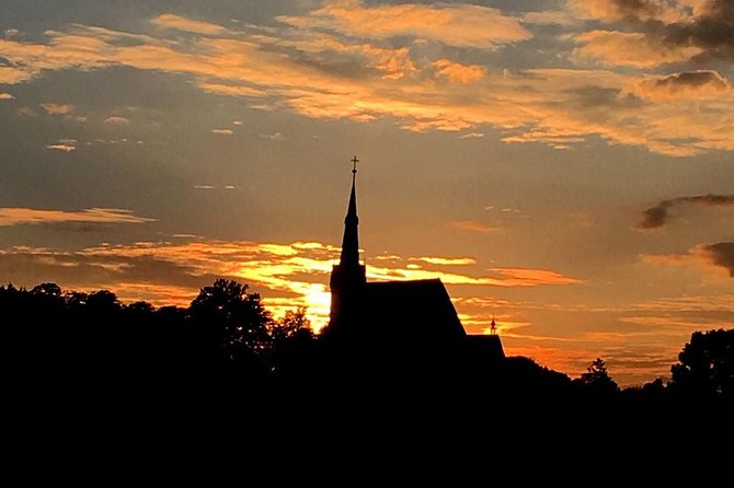 Private evening tour Cesky Krumlov Old Town and Castle area - Stop 5: The historic center after the crowds leave