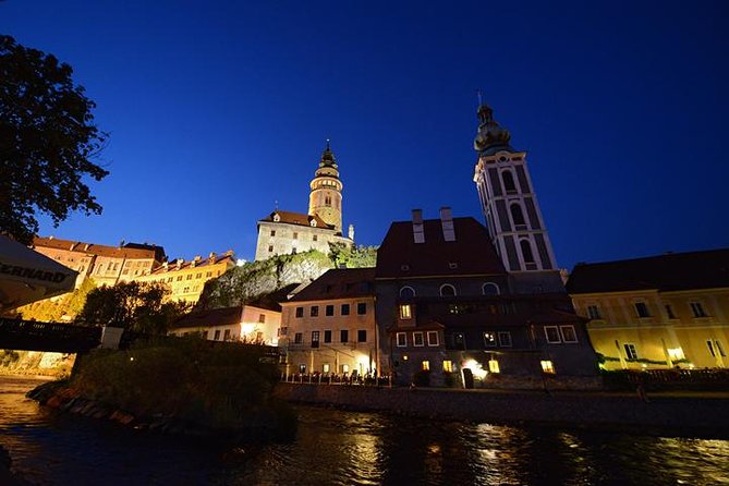 Private evening tour Cesky Krumlov Old Town and Castle area - Starting at náměstí Svornostinám: Easy meet-up, smart end point