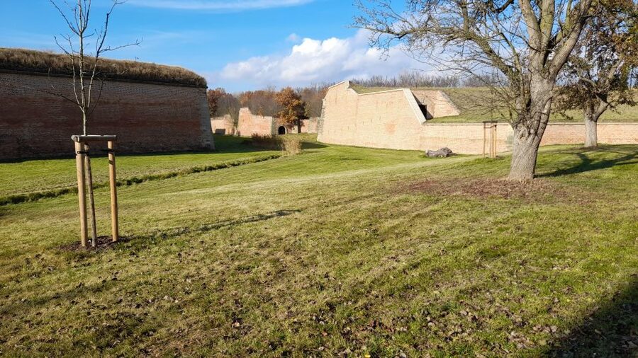 Private Half-Day Tour To Terezin Concentration Camp - Practical Tips: How to Prepare for a Heavy Site