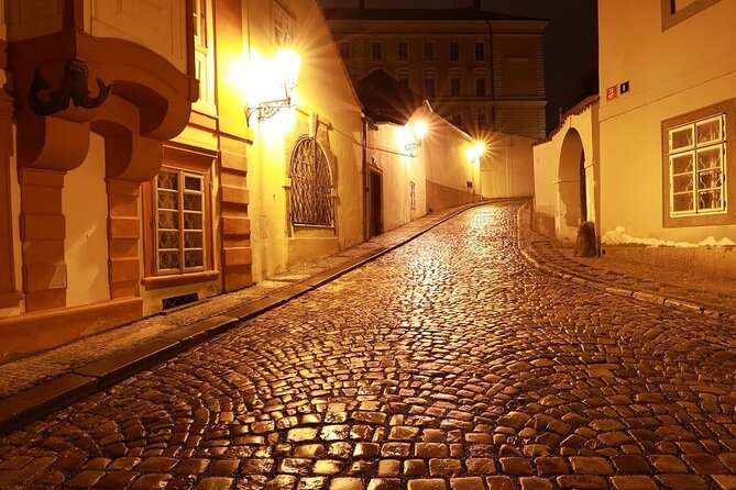Private Photography Tour of Prague by Night - Who this tour fits best in Prague
