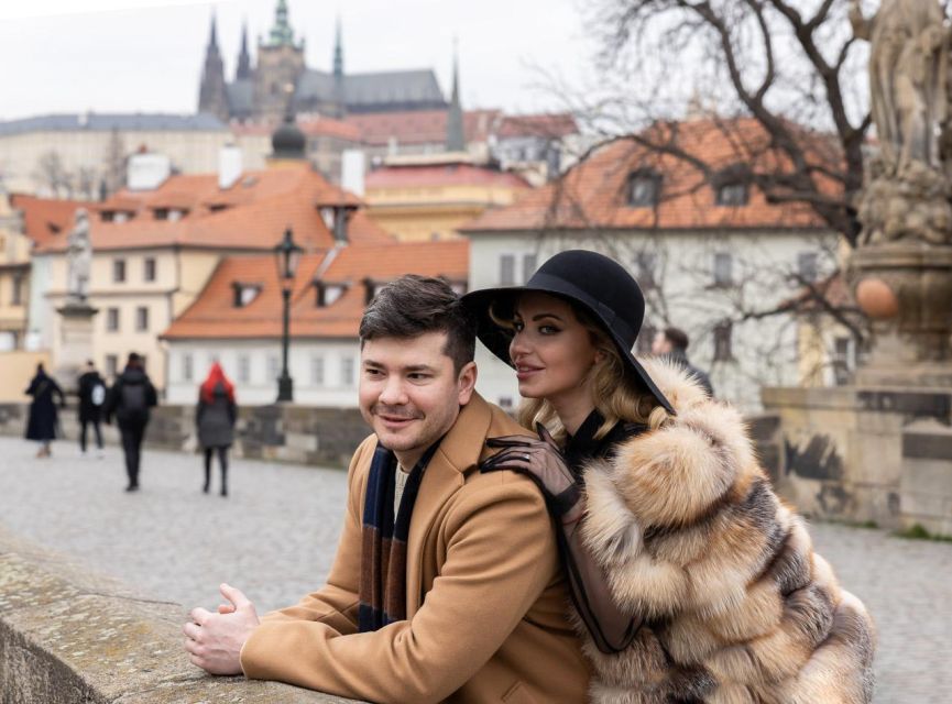Private photoshoot in Prague - Timing: Early Morning for Quiet Streets, Evening for Glow