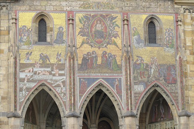 Private Prague Castle Tour with a Czech Guide, meet up at hotel - Old Royal Palace: where past authority meets modern use