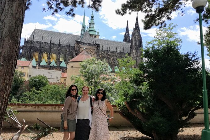 Private Prague Castle Walking Tour - Should you book this private Prague Castle walking tour?