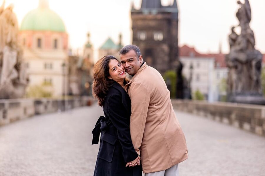 Private Prague Sunrise Photoshoot + Walking Tour - How the sunrise walk works (2.5 hours, early light, guided posing)