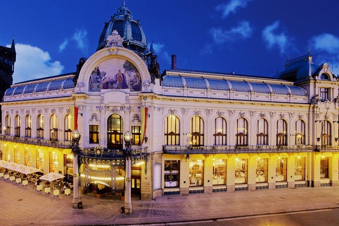 Private Sightseeing in Prague By Night - Who should book this private night tour