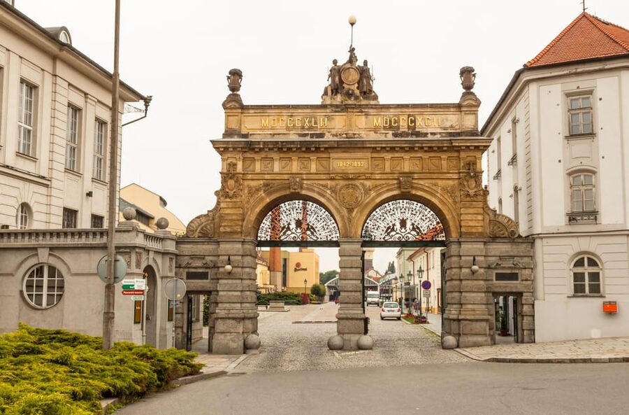 Private Tour to Pilsner Urquell from Prague - Skip the ticket line, a small perk that keeps momentum