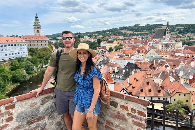 Private UNESCO Český Krumlov Trip from Prague with Local Guide - Historic Center: Renaissance and Baroque Facades Plus St. Vitus Church