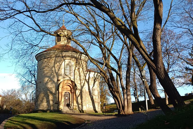 Real life in Prague - Easy Walk from Vysehrad to Vyton - Ending at Výtoň: Ferry-Pier Finale and a River Option