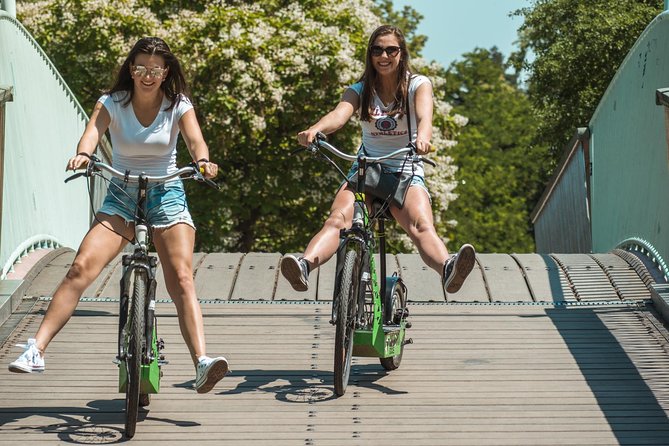 Rent your E-Scooter Hugo Bike in Prague! - Riding Tactics That Make Prague Easier: Crossings, Sidewalks, and Comfort