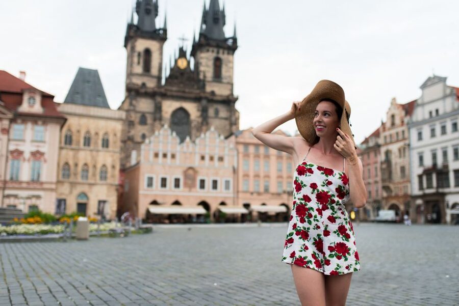 Romantic Photoshoot Experience for Couples in Prague - Prague Old Town Streets, Posing, and Why a Pro Matters