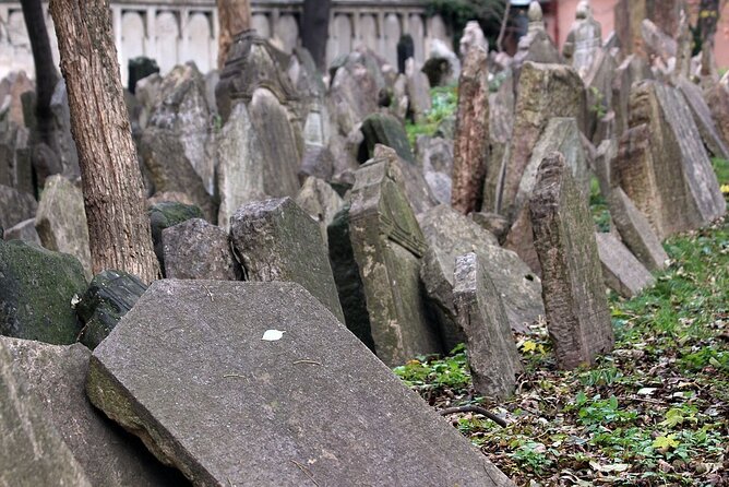 Scary Prague Walking Tour - Value for $31.38: what you are really paying for
