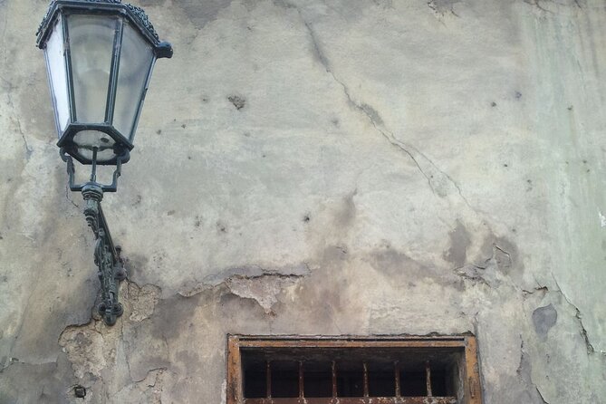 Scary Prague Walking Tour - Weather, night energy, and practical packing