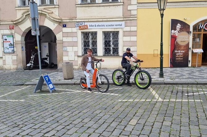 Scenic Panoramic views e-Scooter/ eBike Guided Tour of Prague - Charles Bridge start: Lennon Wall, Kampa Park, and the fun side of Prague