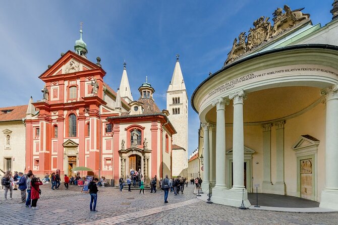 Self-Guided Audio Tour - Prague Castle District - Golden Lane: alchemist legend meets a famous little street
