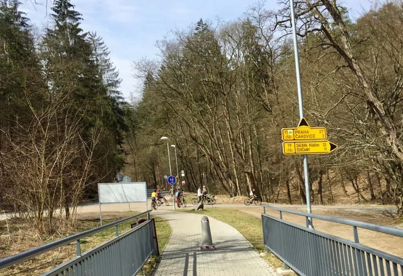 Self-Guided Bike Tour to Unetice Brewery - Vltava River rhythm: villages, countryside air, and quiet detours