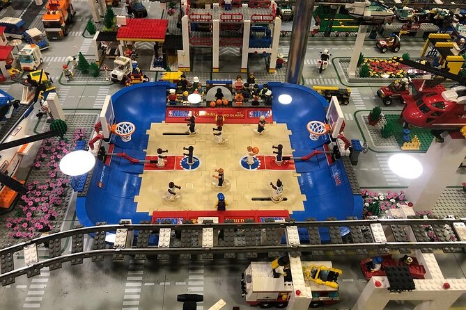 Skip the Line Access to Museum of Bricks in the Centre of Prague - Getting in Fast: Skip-the-Line at Narodni 31
