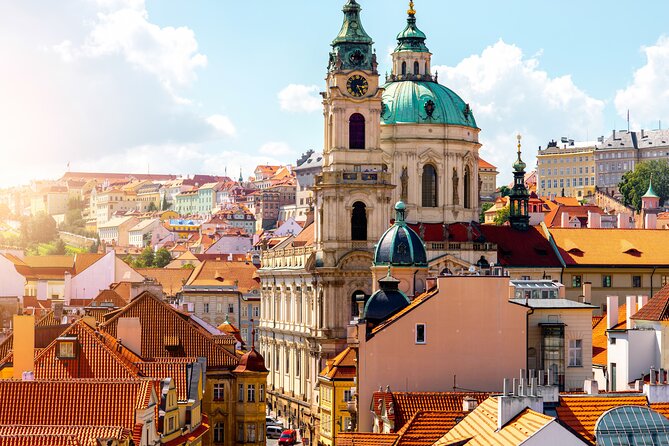 Skip-the-line Lobkowicz Palace Private Tour & Concert - The 1 PM classical concert in the Baroque hall: the payoff many people book for