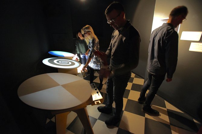 Skip-the-Line Prague National Film Museum Ticket - Make your own animation and sound effects