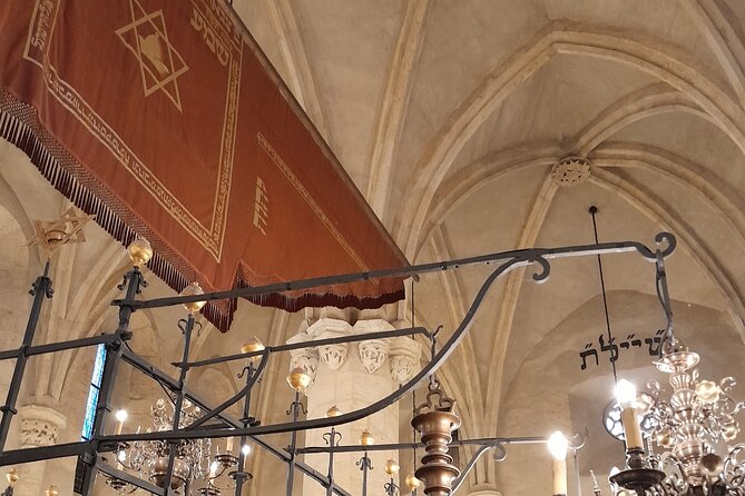 Small-Group Tour through the History of Jewish Prague - A 90-Minute Jewish Prague Route Through Four Synagogues
