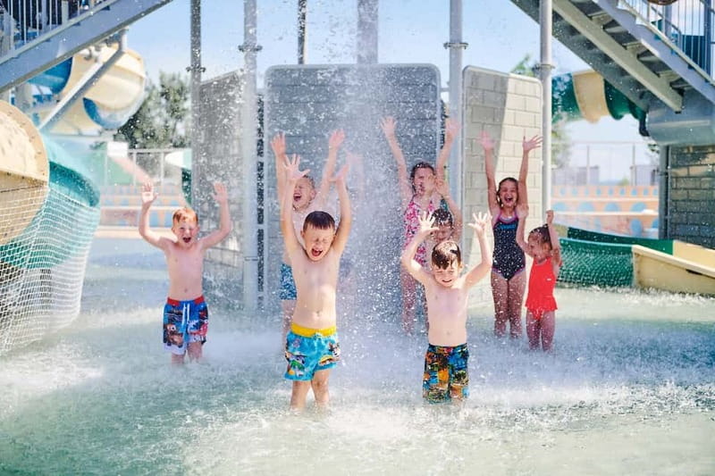 South Moravia: Aqualand Moravia Entry Ticket - Saunas and wellness: the AQUA to SPA transfer you should understand