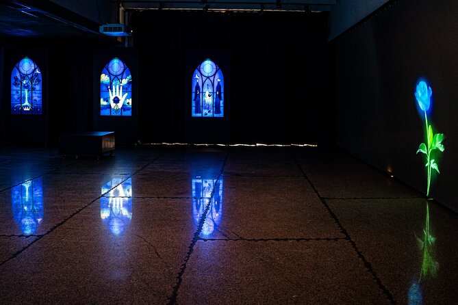 Spiritual Prague: An Exhibition - Spiritual Prague at Divadlo Hybernia: what you’re actually buying