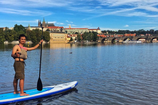 Stand-Up Paddleboarding on the Vltava River in Prague - Samuel’s teaching style and why mixed groups usually succeed