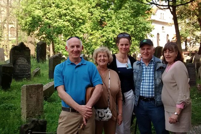 Stories of Jewish Prague Walking Tour - Medieval Origins and a Surprising Building Story