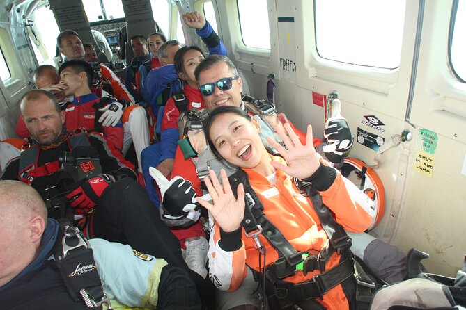 Tandem Skydiving in Prague - Tandem Jump with transfers! - Cold management: what to wear so you can enjoy it