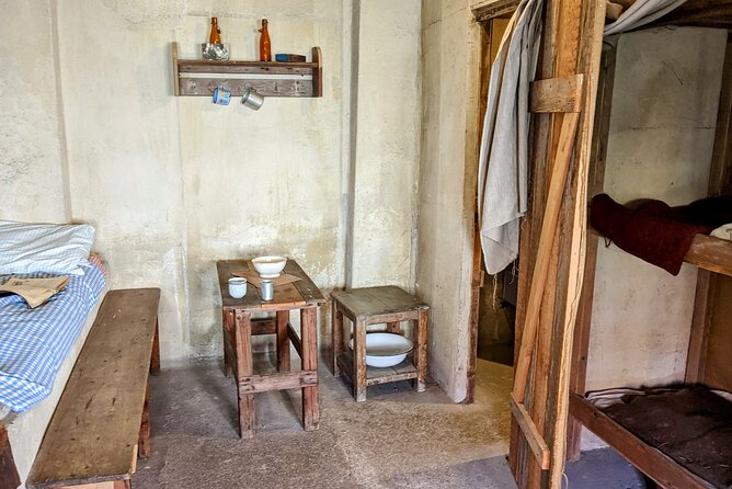 Terezin: Private Half-Day Tour from Prague - Synagogue 17: a place of worship, partly preserved