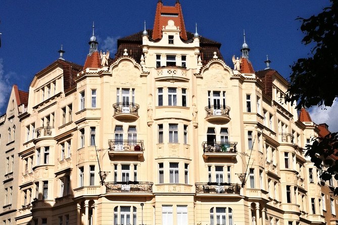 The Ultimate Prague History Tour - Museum Kampa: Kupka, abstract art roots, and a founder story