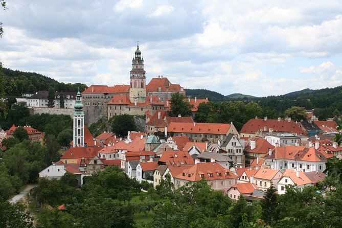 Trip to Cesky Krumlov from Prague - Seasonal hours and the June Rose Festival fee