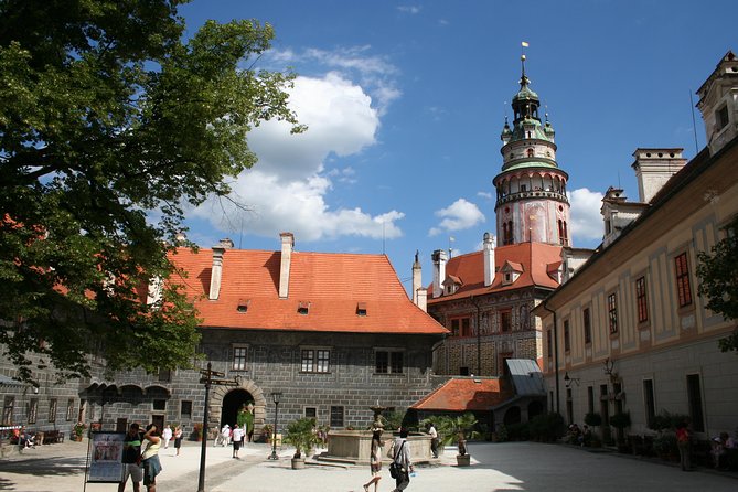 Trip to Cesky Krumlov from Prague - Price and what’s actually included for $86.81