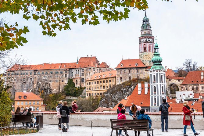 UNESCO Cesky Krumlov from Prague with Guided Tour and Transfer - Český Krumlov Castle: what you see with included admission