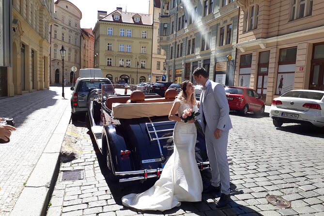 Vintage Cars Prague - Sightseeing Tour 90min / 1-6 pers. - Where the Value Shows Up for Families, Couples, and Small Groups