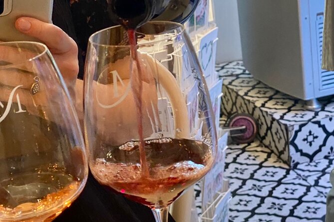 Wine Tasting and History Prague - Stare Město to Charles Bridge: from historic streets to a tasting finish