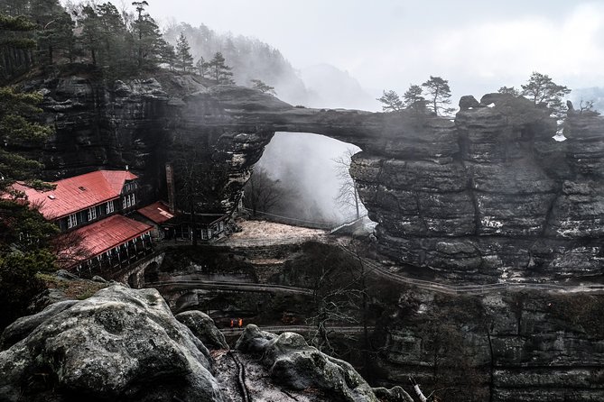 Winter Fairytale The BEST of Bohemian & Saxon Switzerland Hiking Tour - Hrensko to Saxon Switzerland: the border jump is the fun part